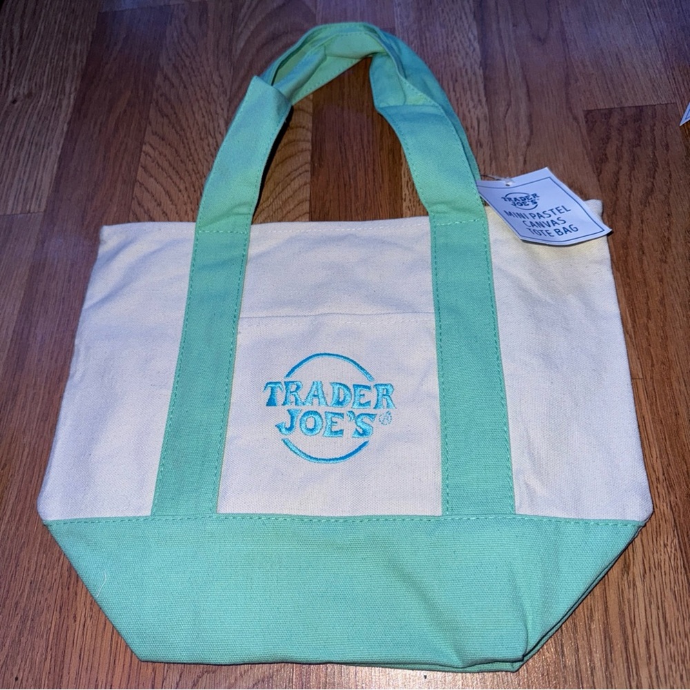 Trader Joe’s Mini Pastel Green Canvas Tote Bag Limited Easter New
